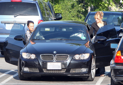 What celebrity drives a bmw #5